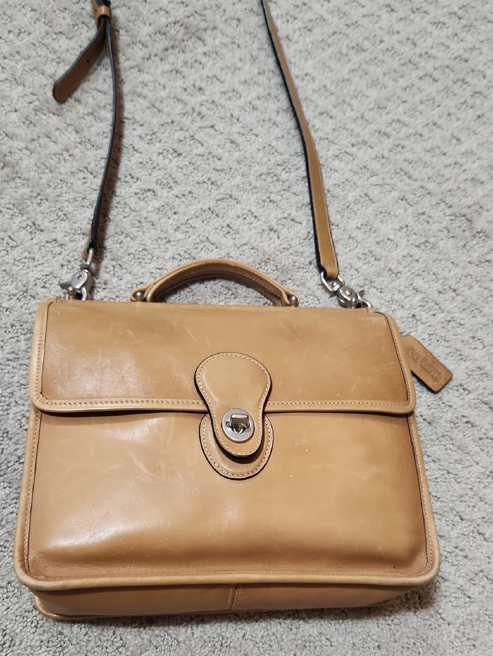 Coach Vintage Willis Bag Tan Leather Top Handle Satchel With Shoulder Strap - Picture 2 of 16